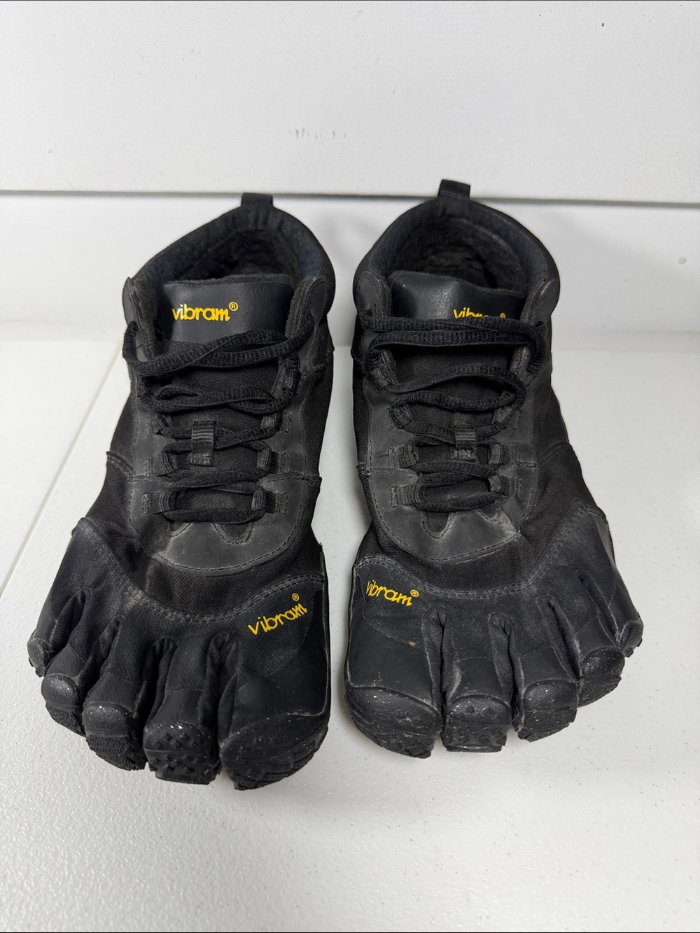 Vibram FiveFingers V-Trek Insulated Water-Resistant Shoes Men’s 9.5-10